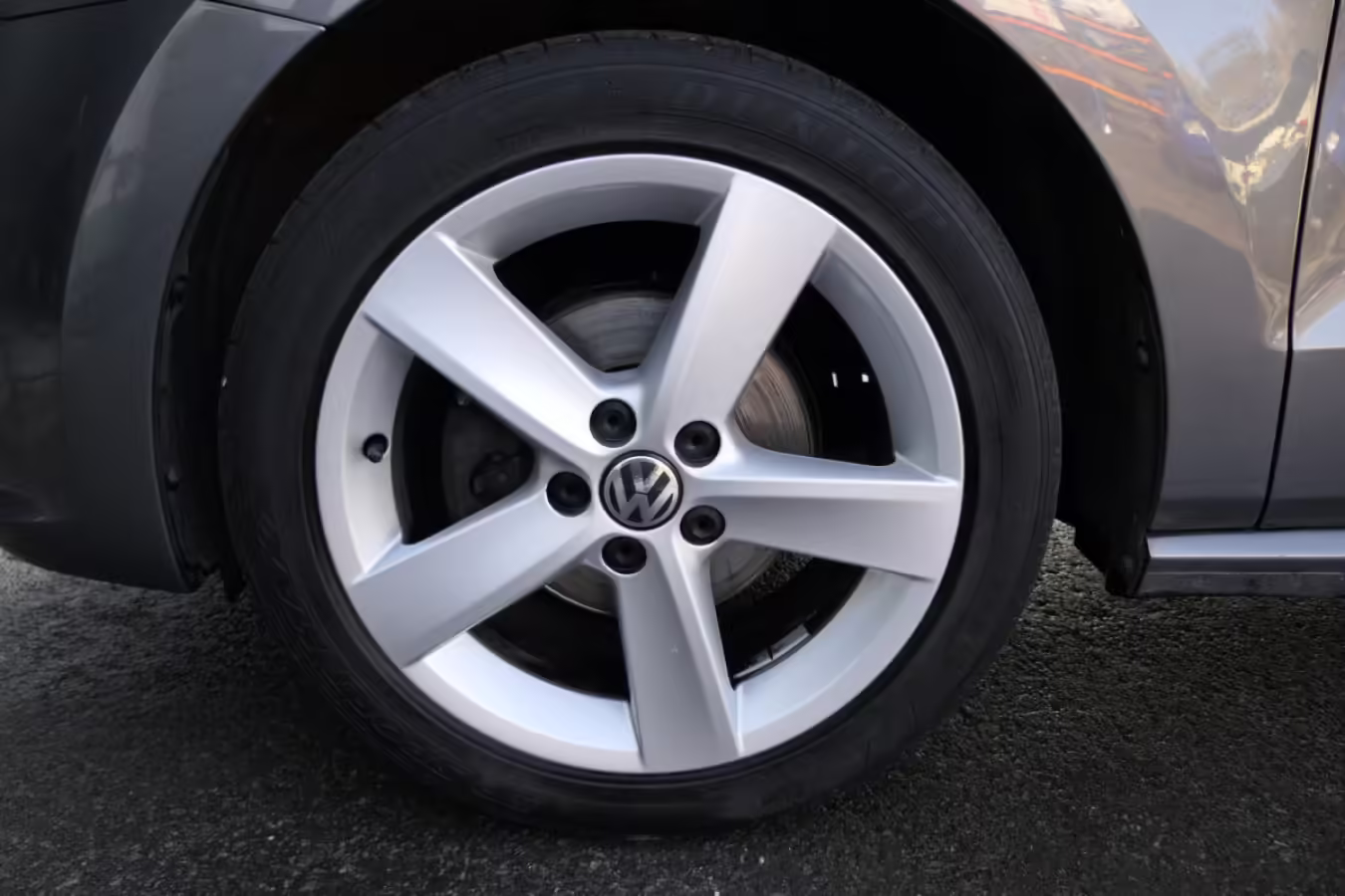 6R0601025Q8Z8 - Alloy wheel 16"; 'Rivazza' [4/10]