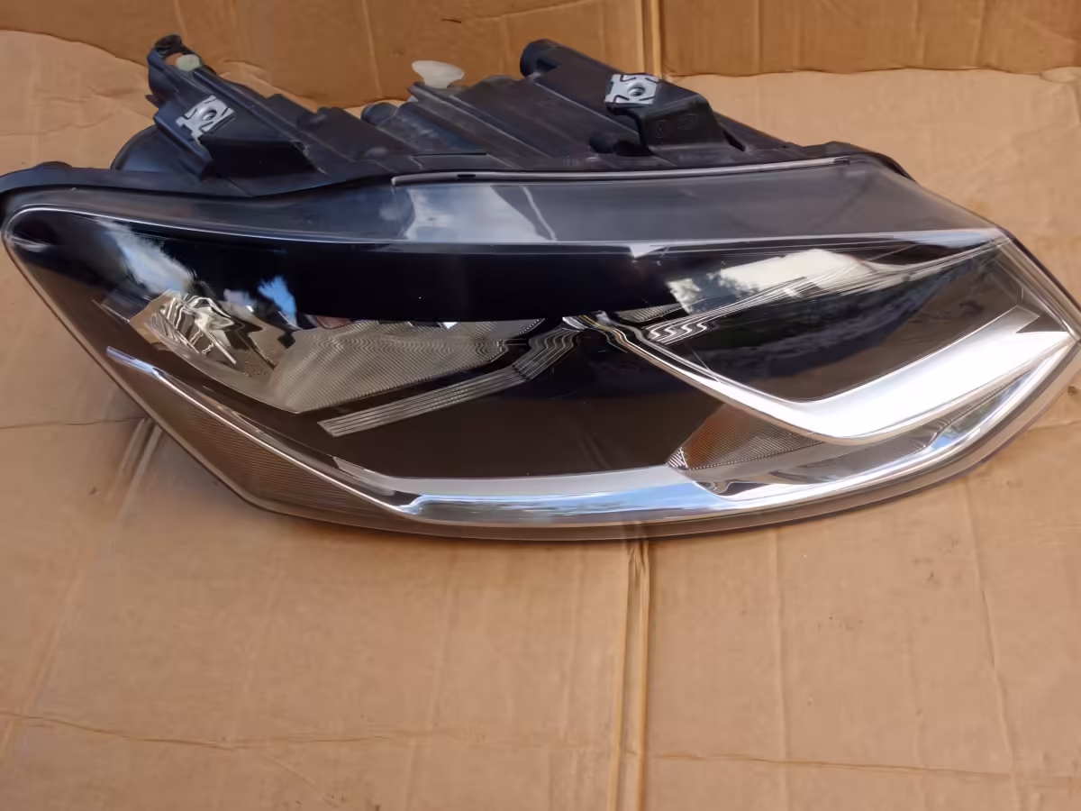 6C1941006B - Halogen Twin Headlight (H7/H7); right, LHD [10/27]