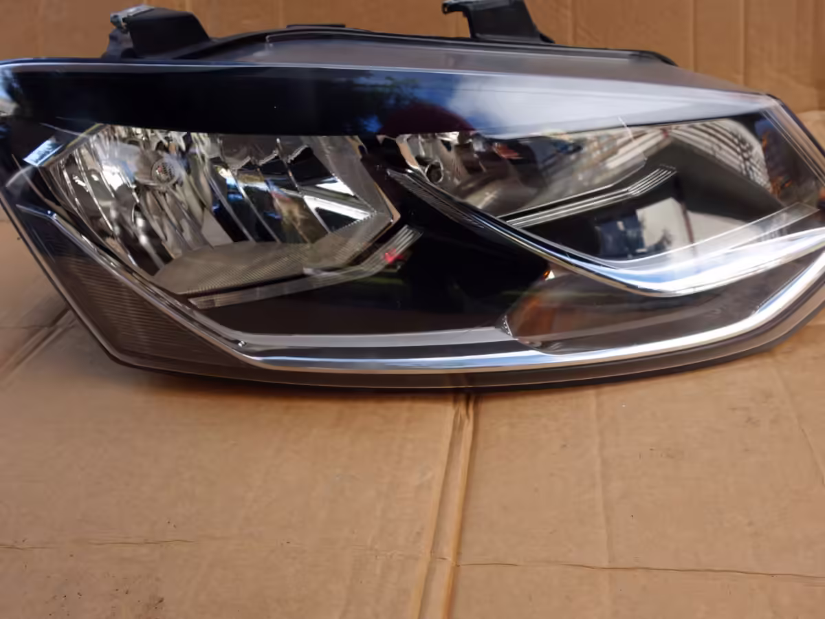 6C1941006B - Halogen Twin Headlight (H7/H7); right, LHD [12/27]