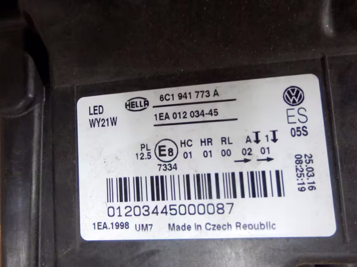 6C1941773A - Reflektor Full LED; V1.1, lewy, LHD, GTI [14/22]