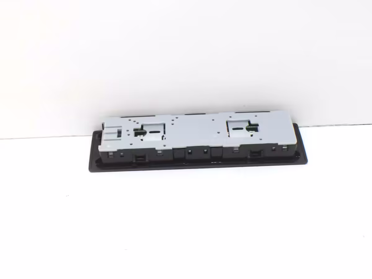 6Q0947291A82V - Interior and reading light with switch-off delay; titan black [7/10]