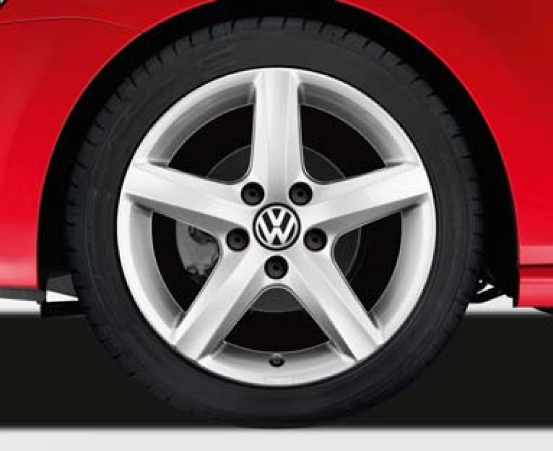 Alloy wheel 15