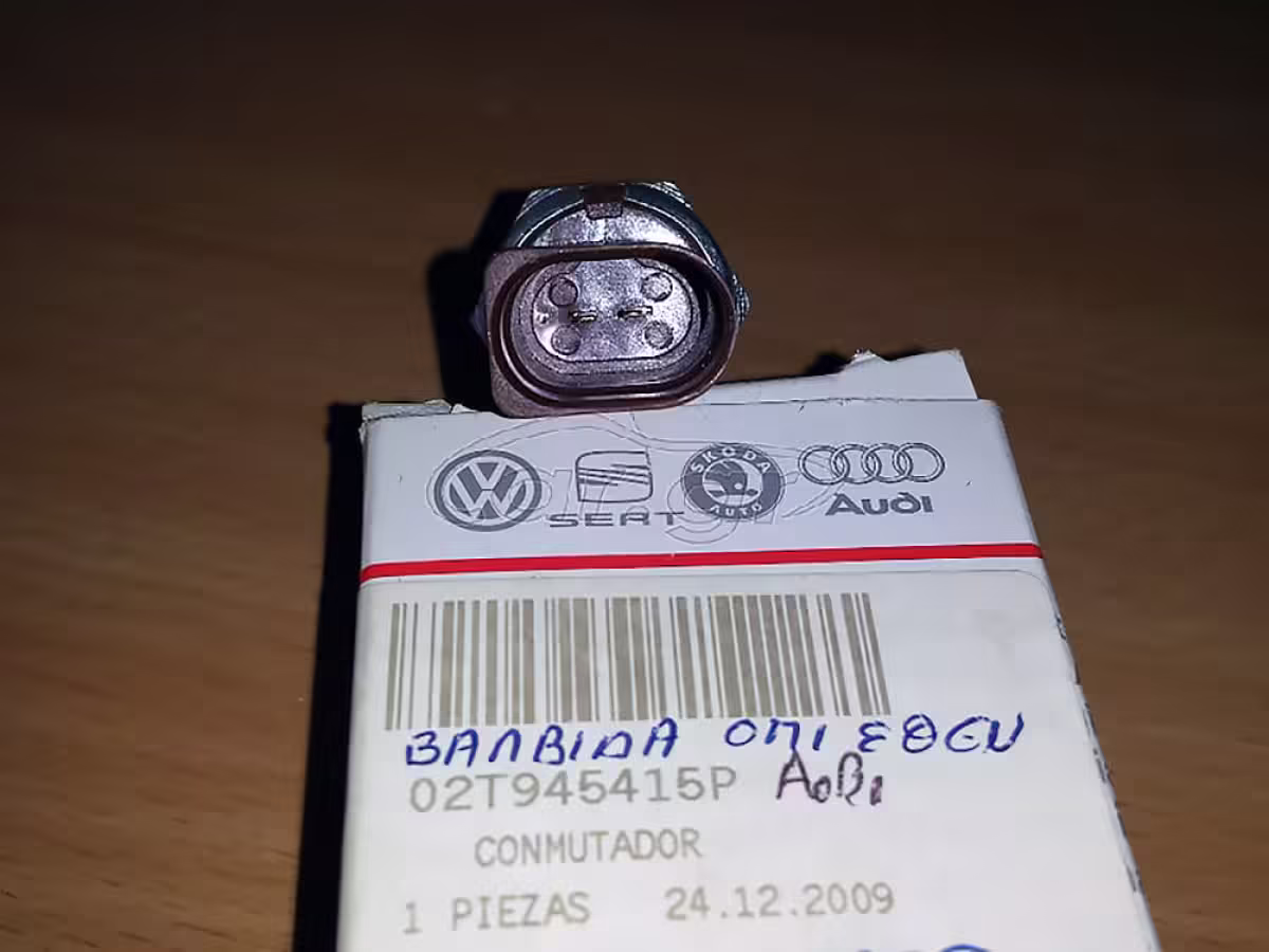 02T945415P - Schalter für Rückfahrlicht [17/20]