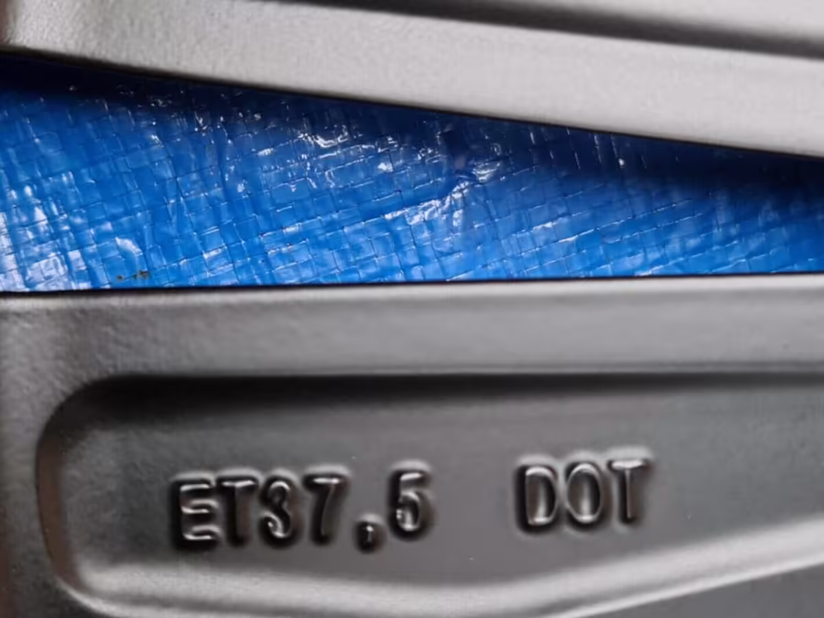 8X0601025CC - 18"-Aluminiumrad; "Colaflasche" [16/59]