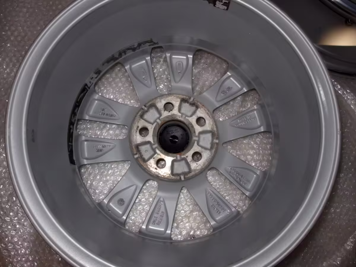 6R0601025BD8Z8 - 15"-Aluminiumrad; "Style" [27/37]