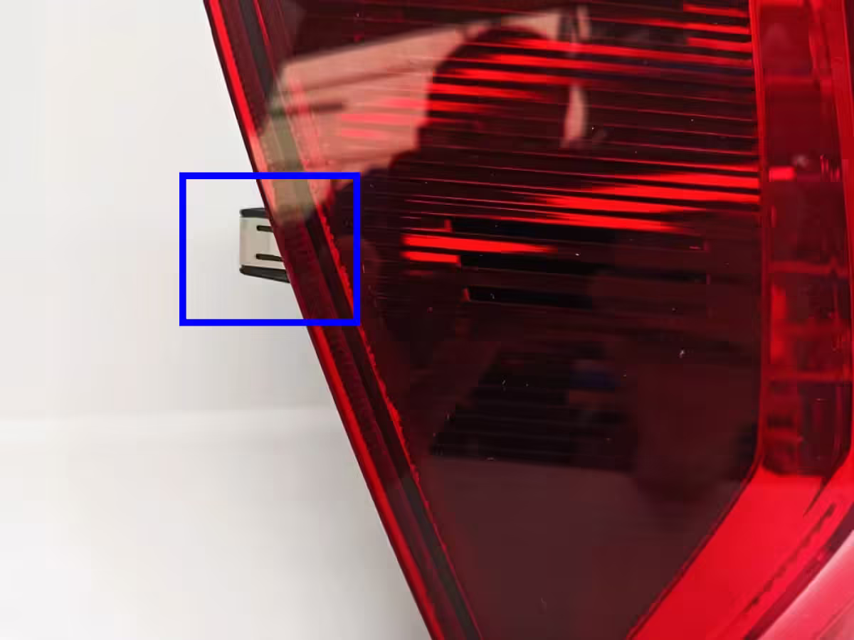 6R0945229 - Klammer zur Befestigung [2/4]