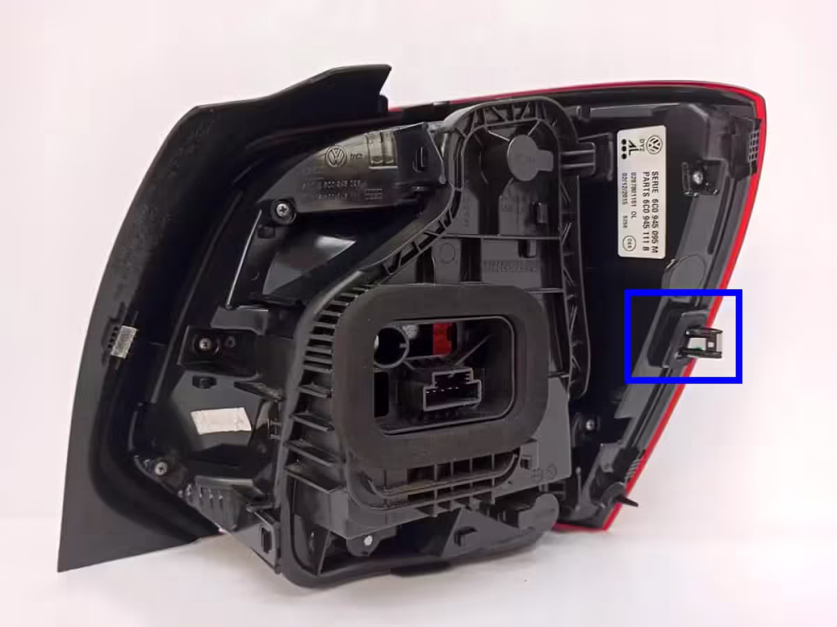 6R0945229 - Klammer zur Befestigung [3/4]