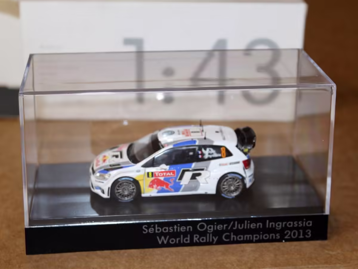 6C7099305NP3 - Polo R WRC; toy car [3/3]