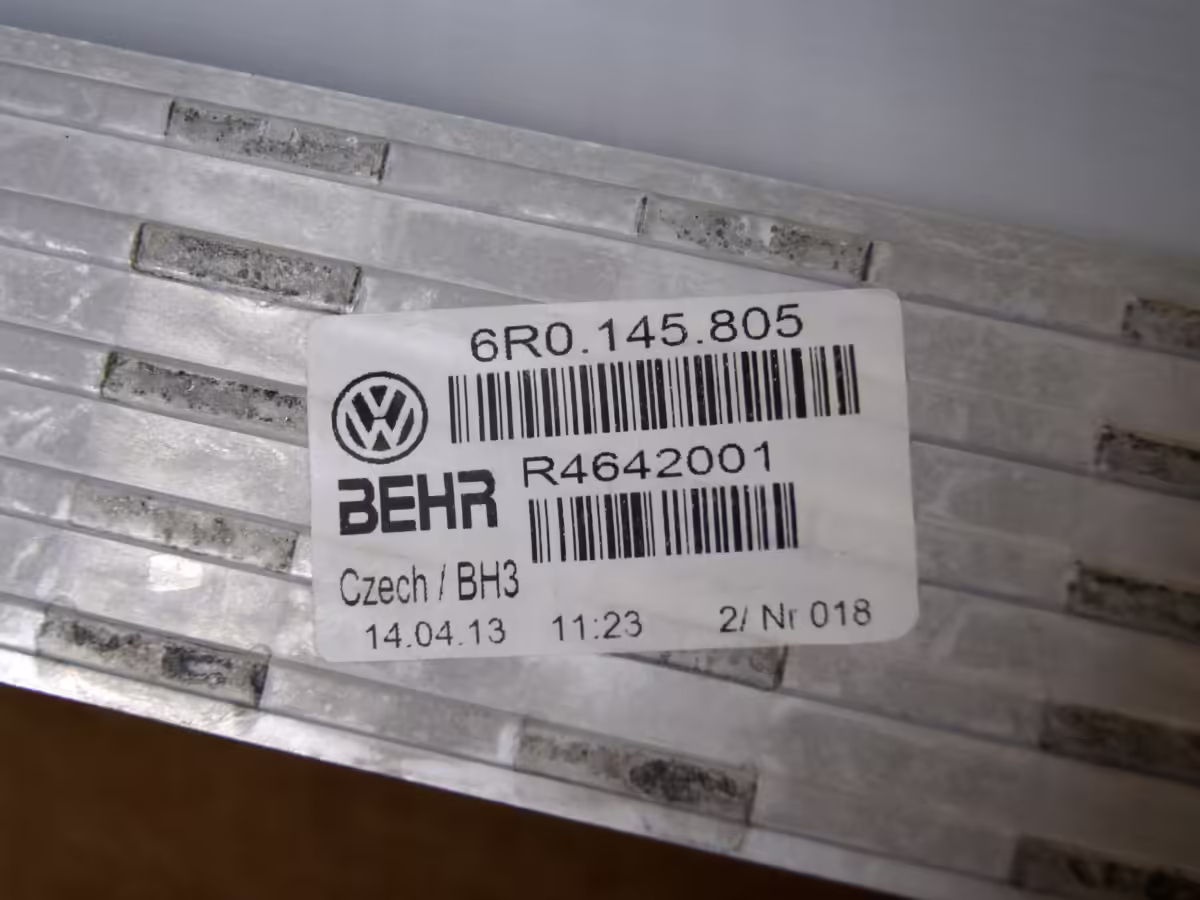 6R0145805 - Intercooler; 1.2 & 1.6 TDI [9/17]