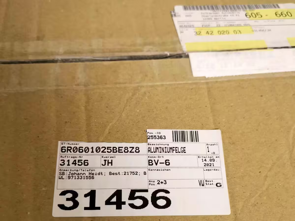 6R0601025BE8Z8 - 15"-Aluminiumrad; "Estrada" [8/40]