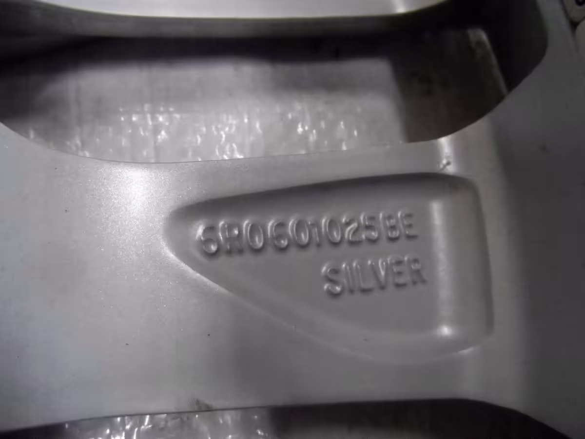 6R0601025BE8Z8 - 15"-Aluminiumrad; "Estrada" [38/40]