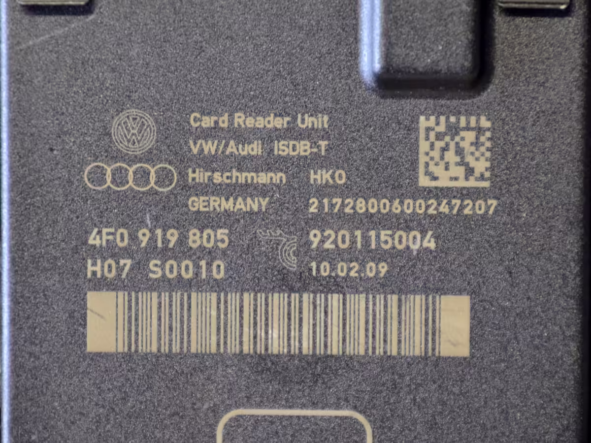 4F0919805 - Kartenleser für das Fernsehsystem [7/15]