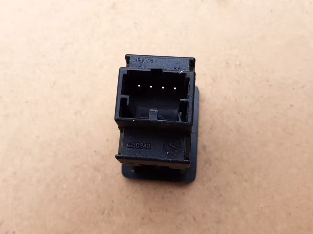 5M0035724 - Externe AUX-IN-Buchse [5/13]