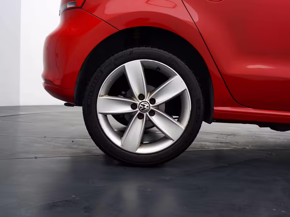 6R0601025A8Z8 - Alloy wheel 17"; 'Boavista' [17/38]