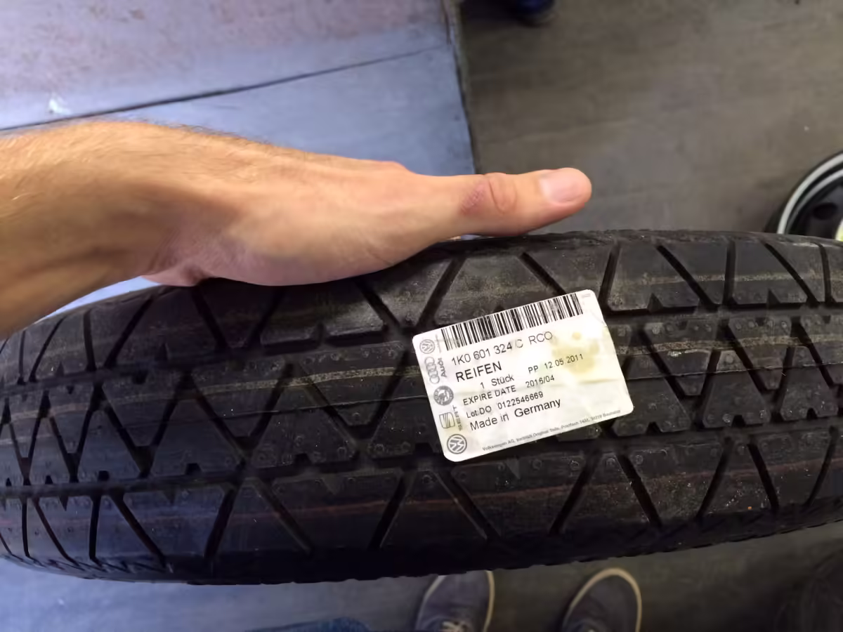 1K0601324CRCO - Radial tyre 16"; Continental [2/2]