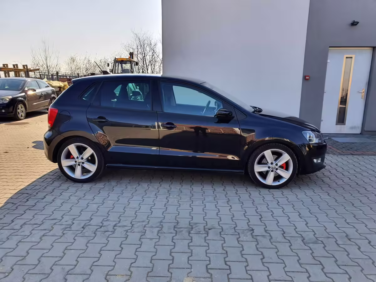 6R0601025A8Z8 - Alloy wheel 17"; 'Boavista' [33/38]
