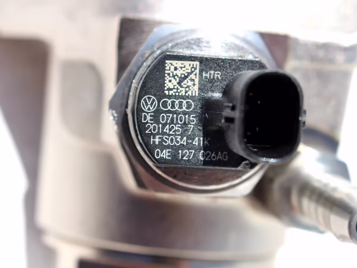 04E127026BD - Kraftstoffpumpe [8/14]