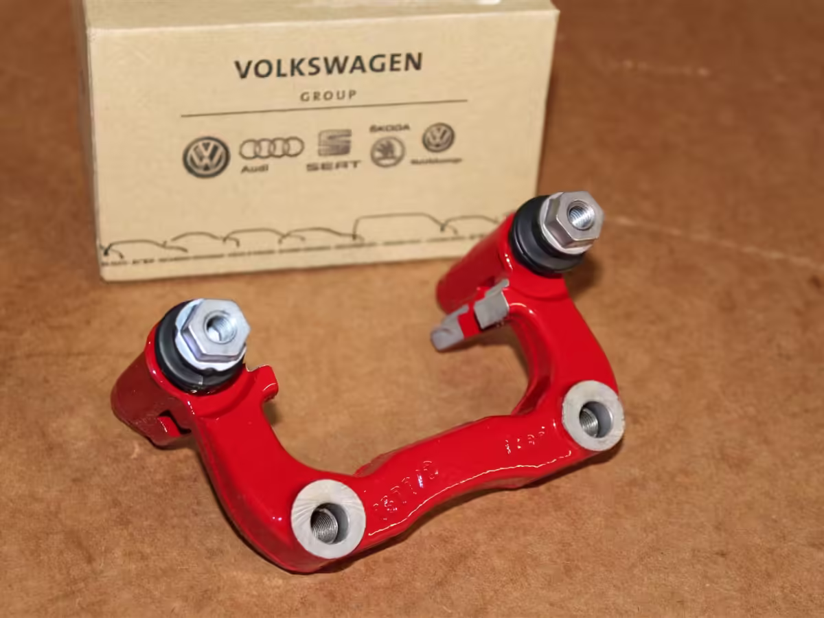 6R0615425C - Brake carrier with pad retaining pin [2/2]