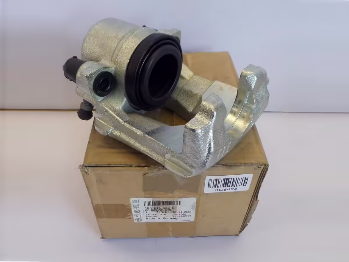 1K0615123D - Brake caliper housing ⌀256 v1; left [7/16]