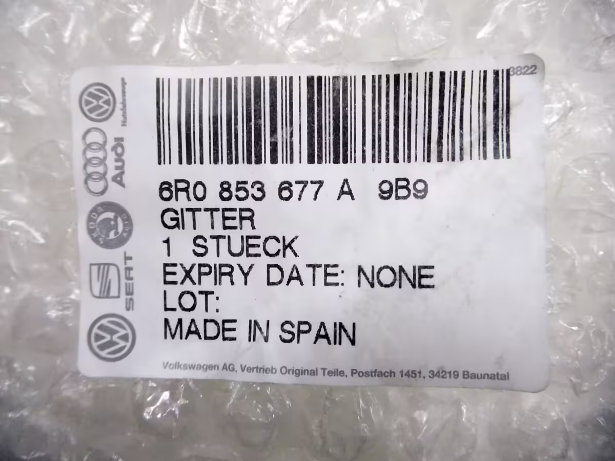 6R0853677A9B9 - Lufteinlassgitter; Bluemotion [14/16]