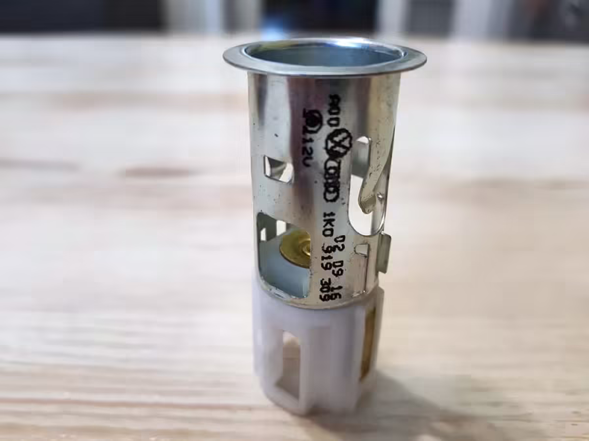 1K0919309 - Socket cover [9/10]