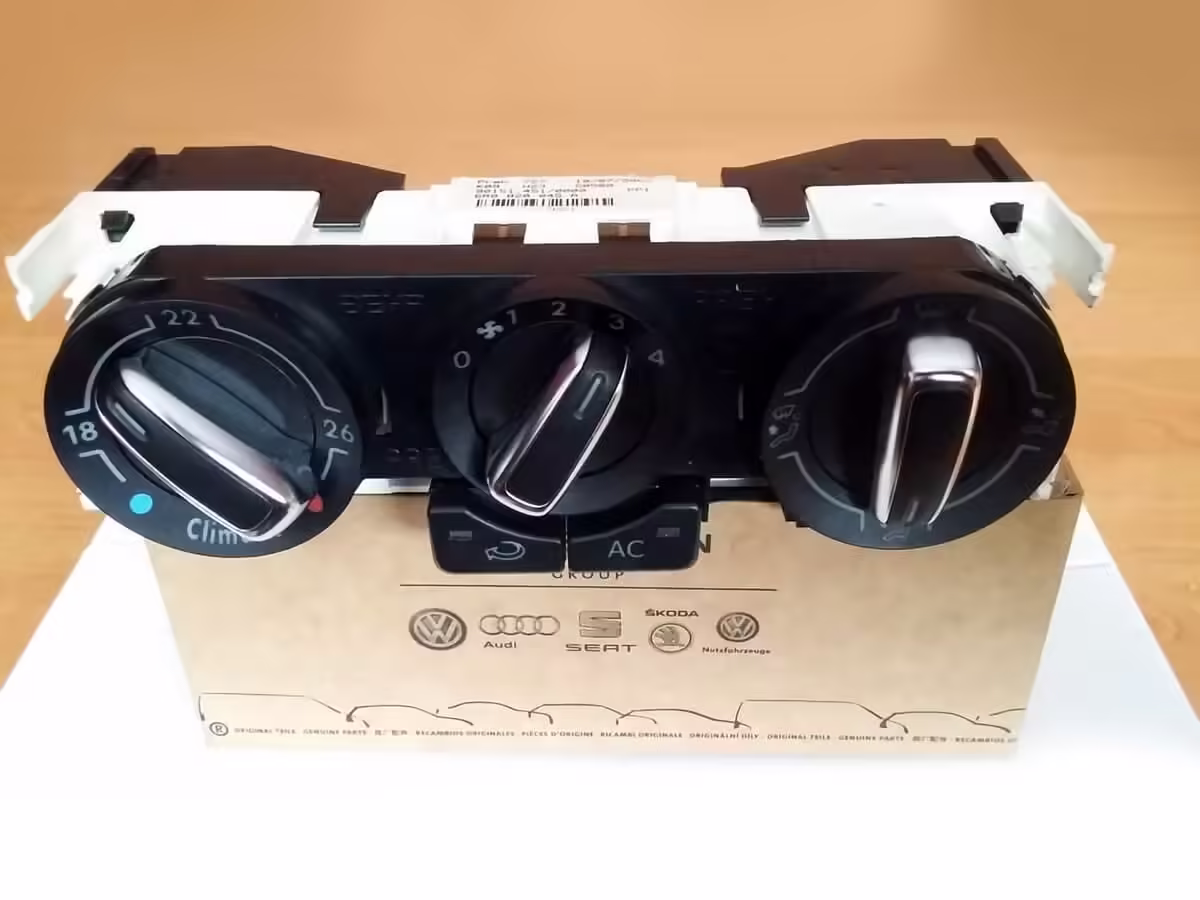 6R0820045Q - Panel klimatyzacji manualnej Climatic [13/13]