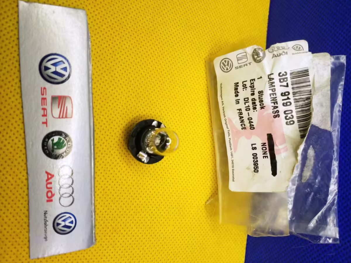 3B7919039 - W5W bulb holder [8/8]