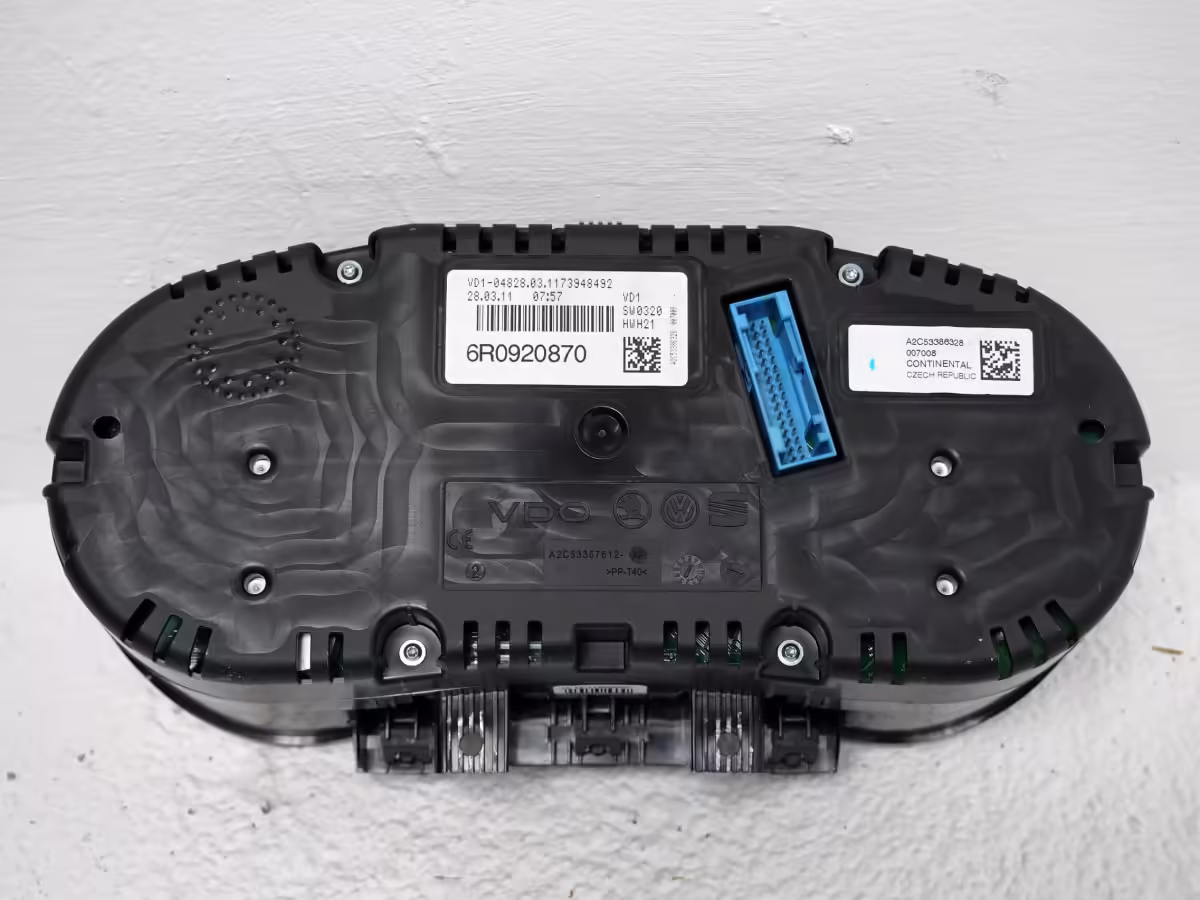 6R0920870A - MFD+ Kombiinstrument [36/41]
