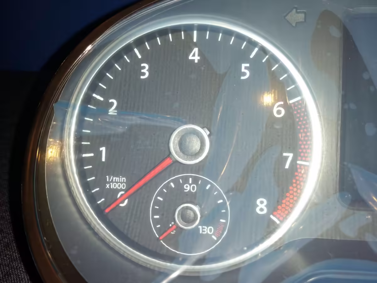 6R0920870C - MFD+ Kombiinstrument [14/25]