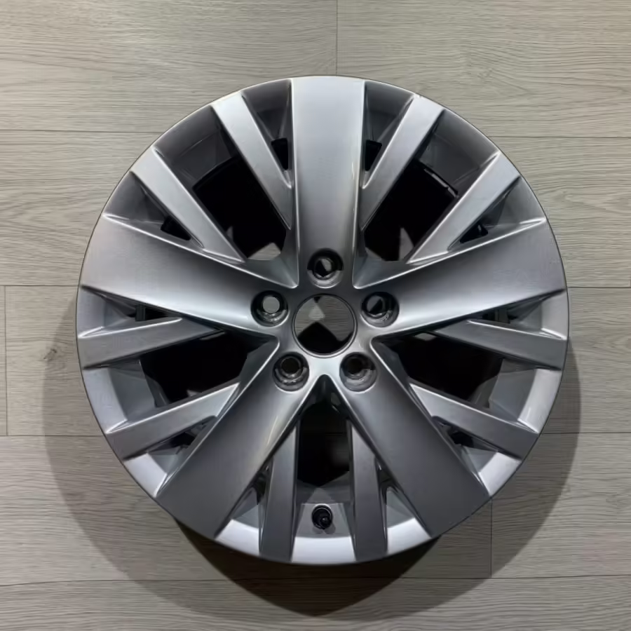 6R0601025AK8Z8 - Alloy wheel 15"; 'Spokane' [9/26]