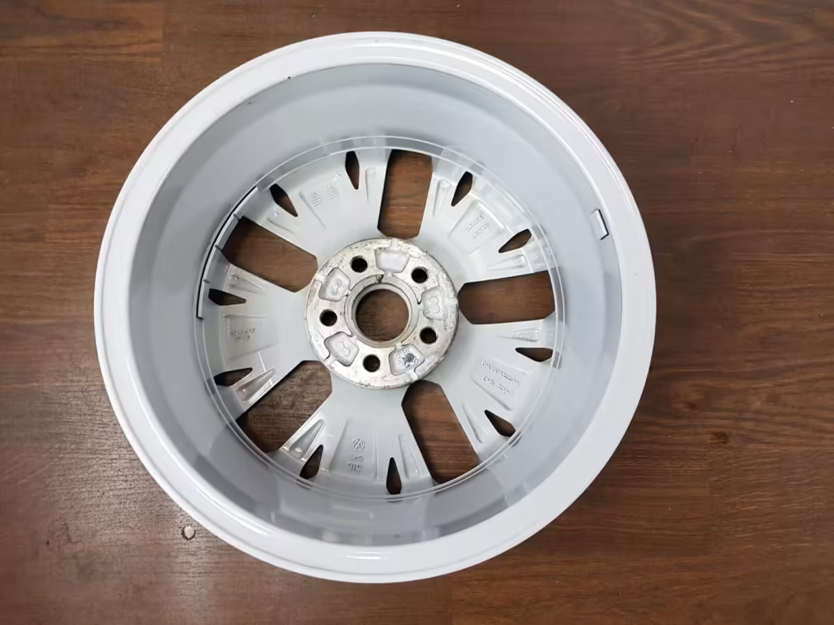 6R0601025AK8Z8 - Alloy wheel 15"; 'Spokane' [13/26]