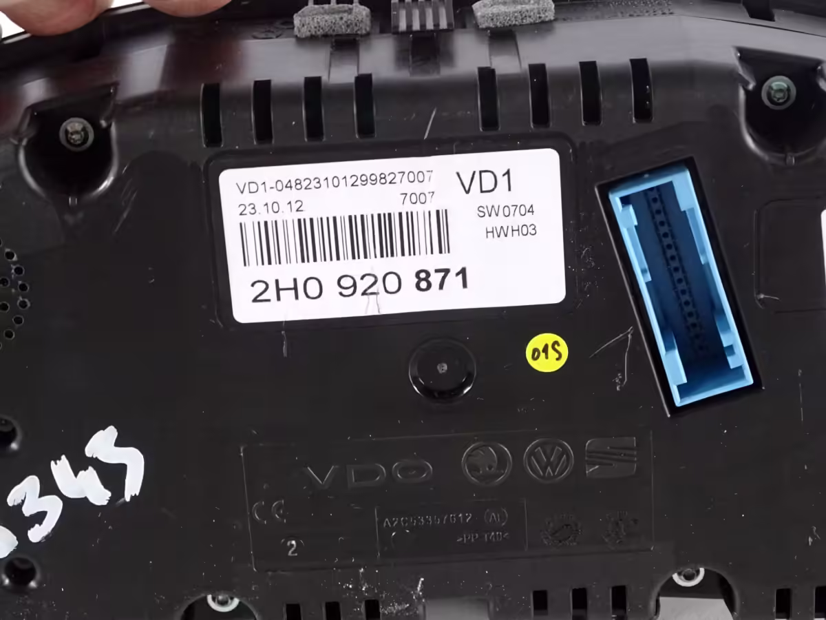 2H0920871 - MFD+ Kombiinstrument [11/14]