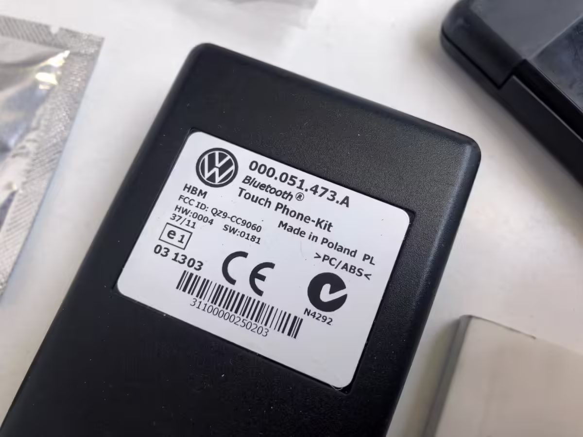 000051473C - Bluetooth; Touch Phone Kit [6/50]