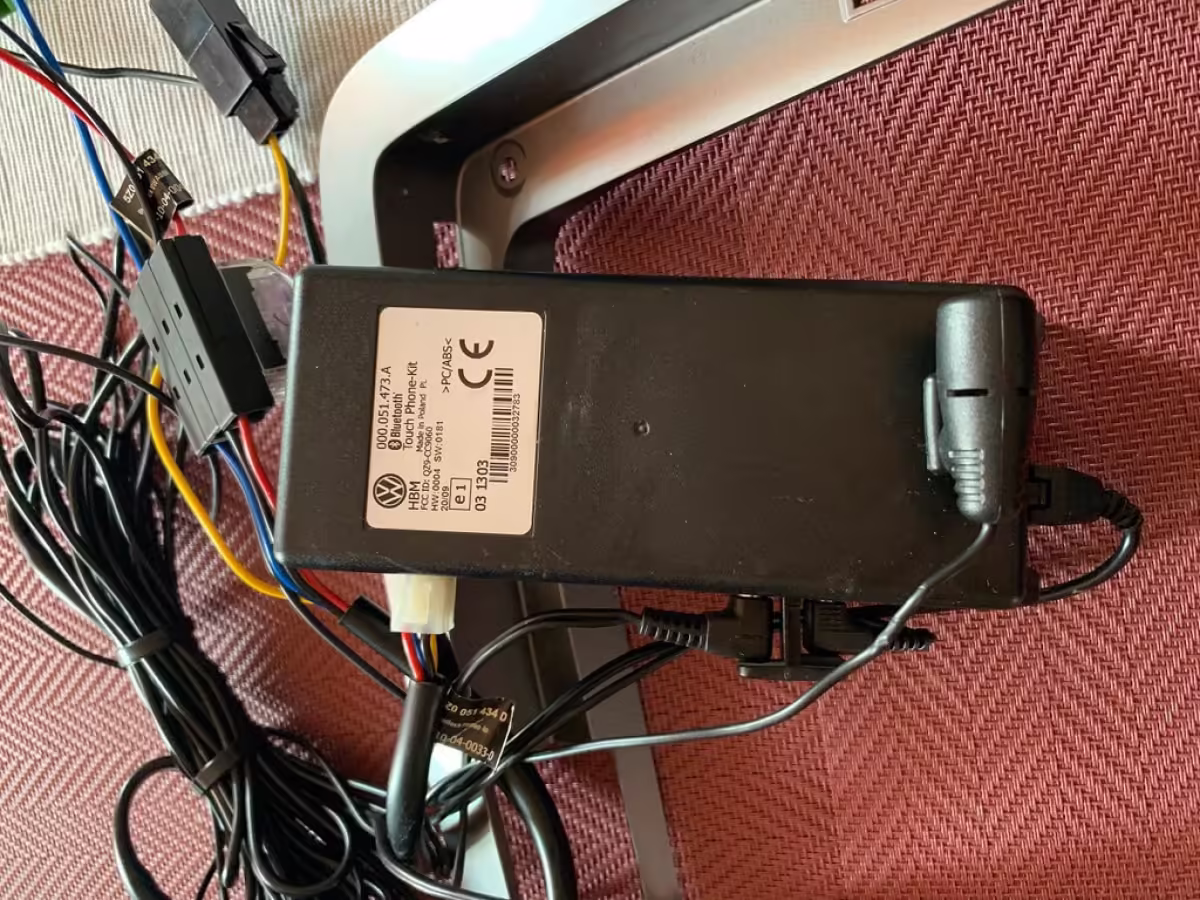 000051473C - Bluetooth; Touch Phone Kit [25/50]