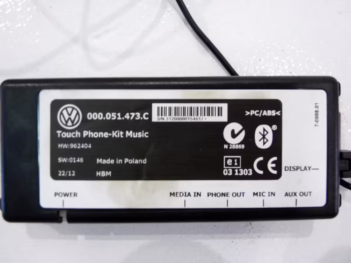 000051473C - Bluetooth; Touch Phone Kit [35/50]