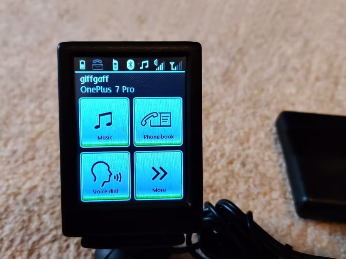 000051473C - Bluetooth; Touch Phone Kit [42/50]