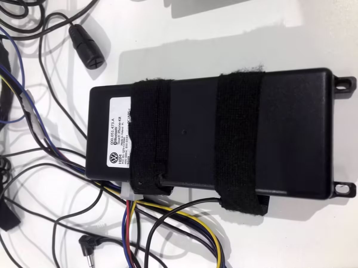 000051473C - Bluetooth; Touch Phone Kit [44/50]