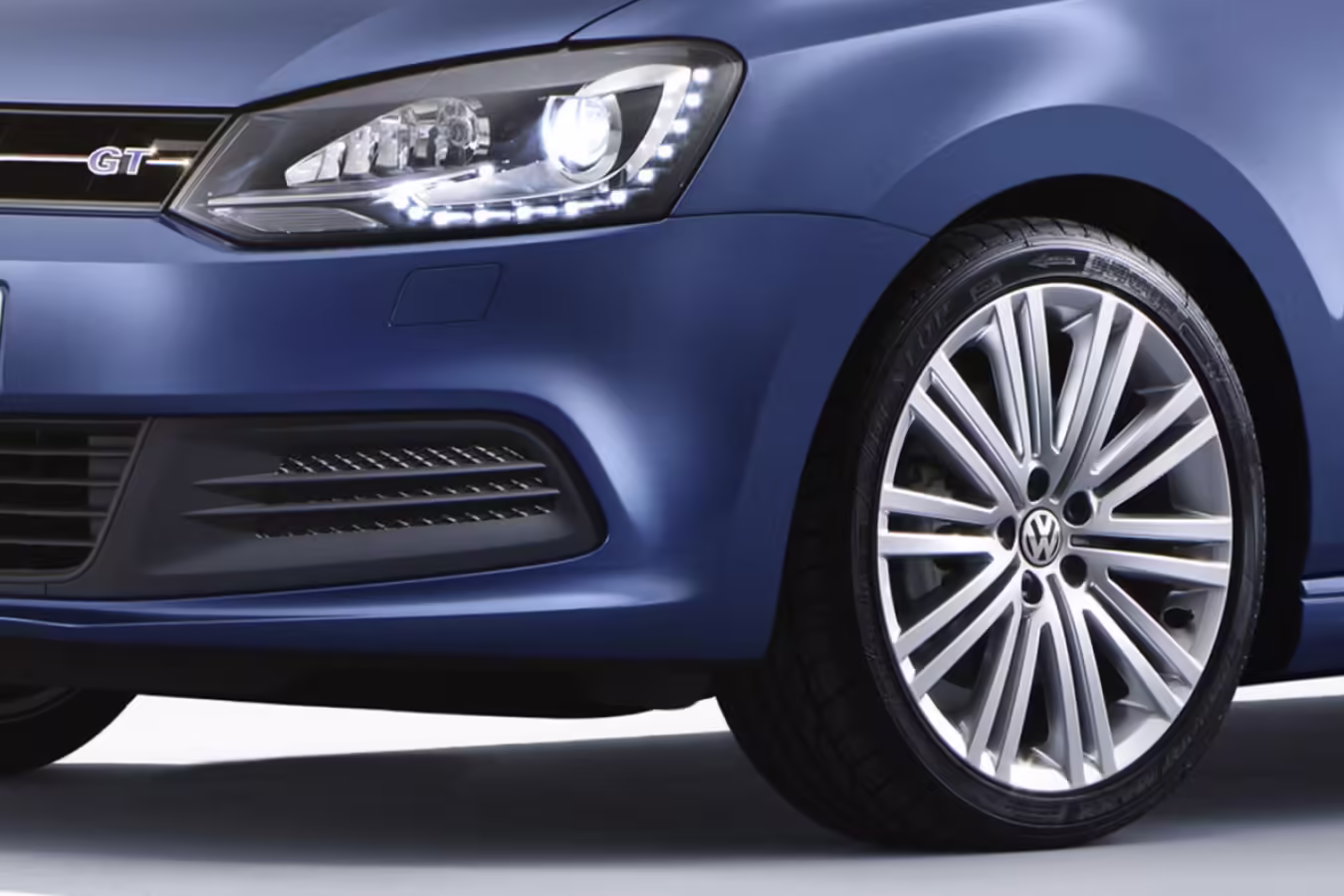 6R0601025AD88Z - Alloy wheel 17"; 'Montani' [3/17]