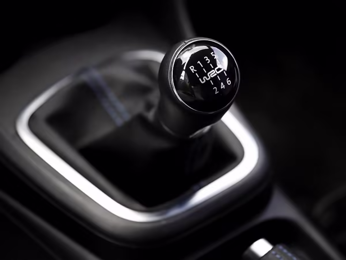 5K0711144F - Gear shift lever badge [4/5]