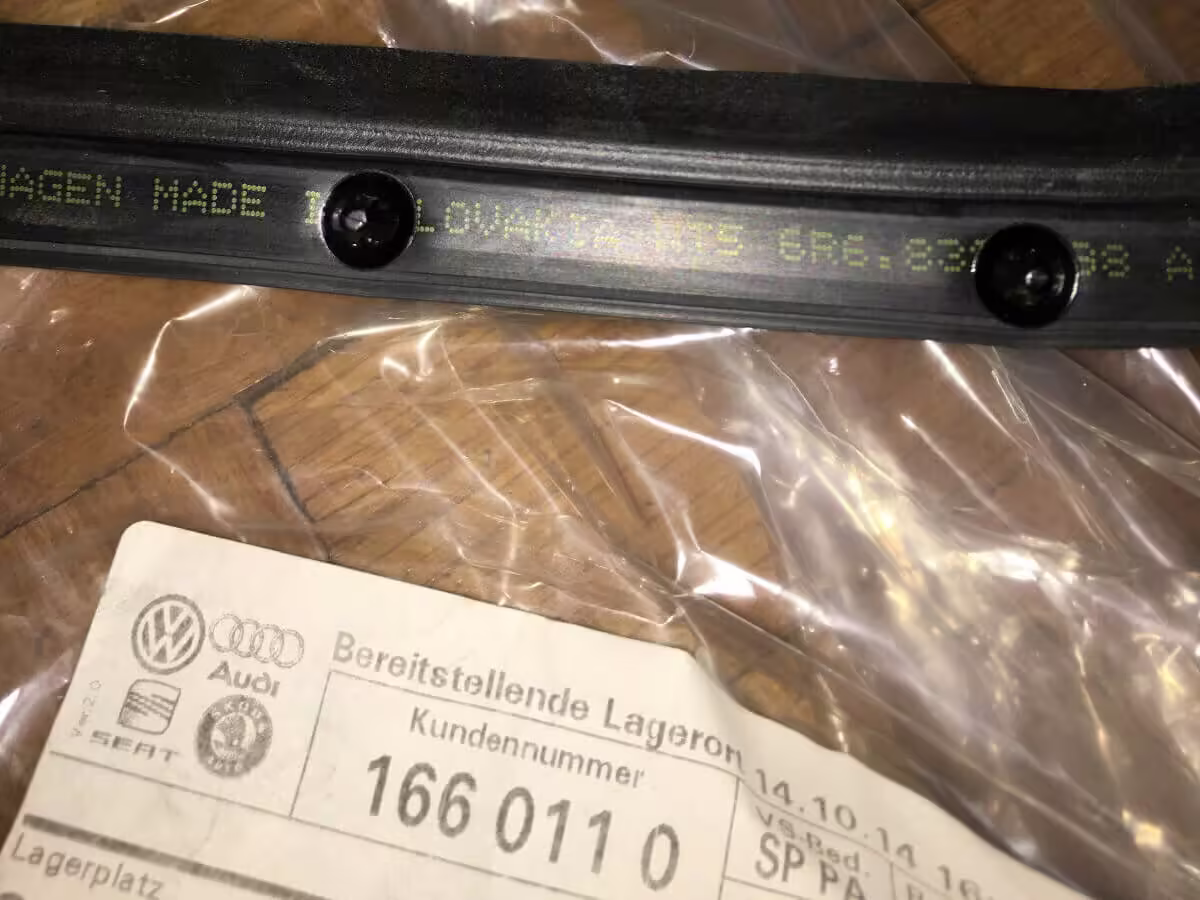 6R6839698A5AP - Türdichtung; außen [4/7]