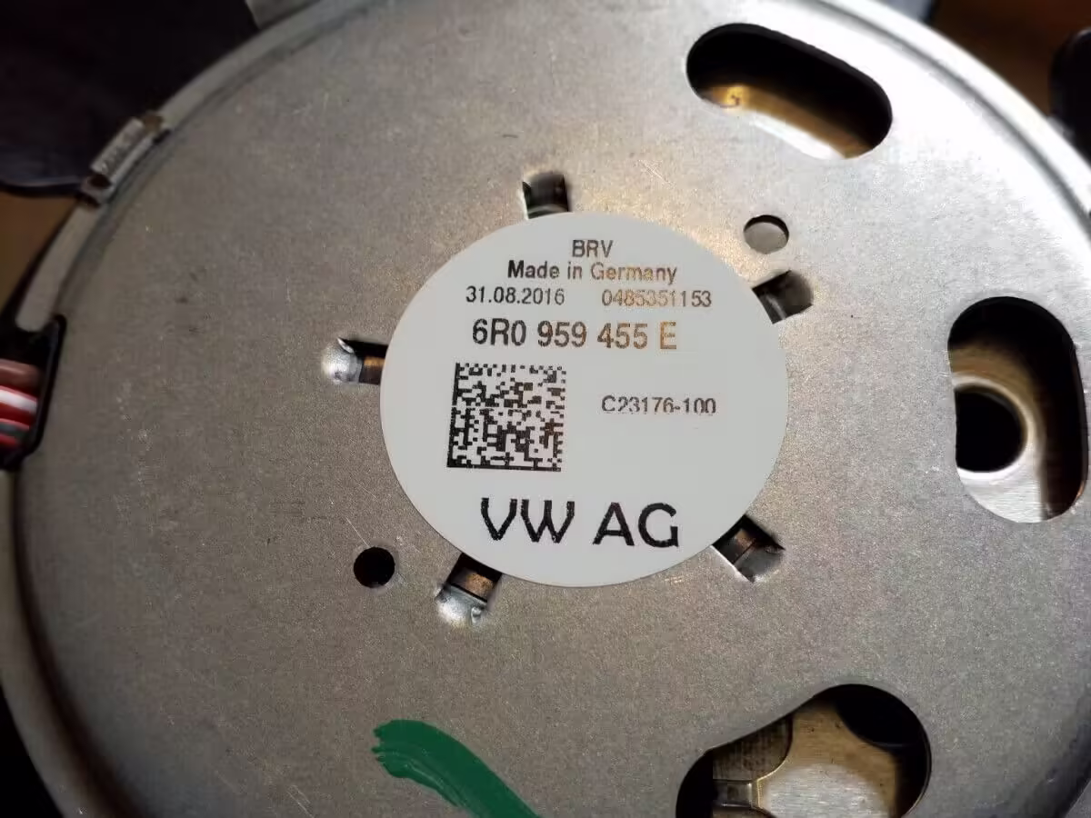 6R0959455E - Radiator fan; ⌀390 mm [5/16]