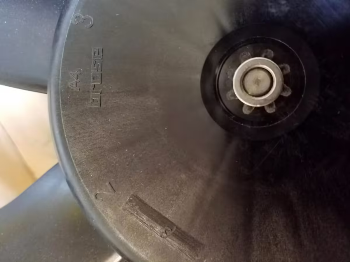 6R0959455E - Radiator fan; ⌀390 mm [7/16]