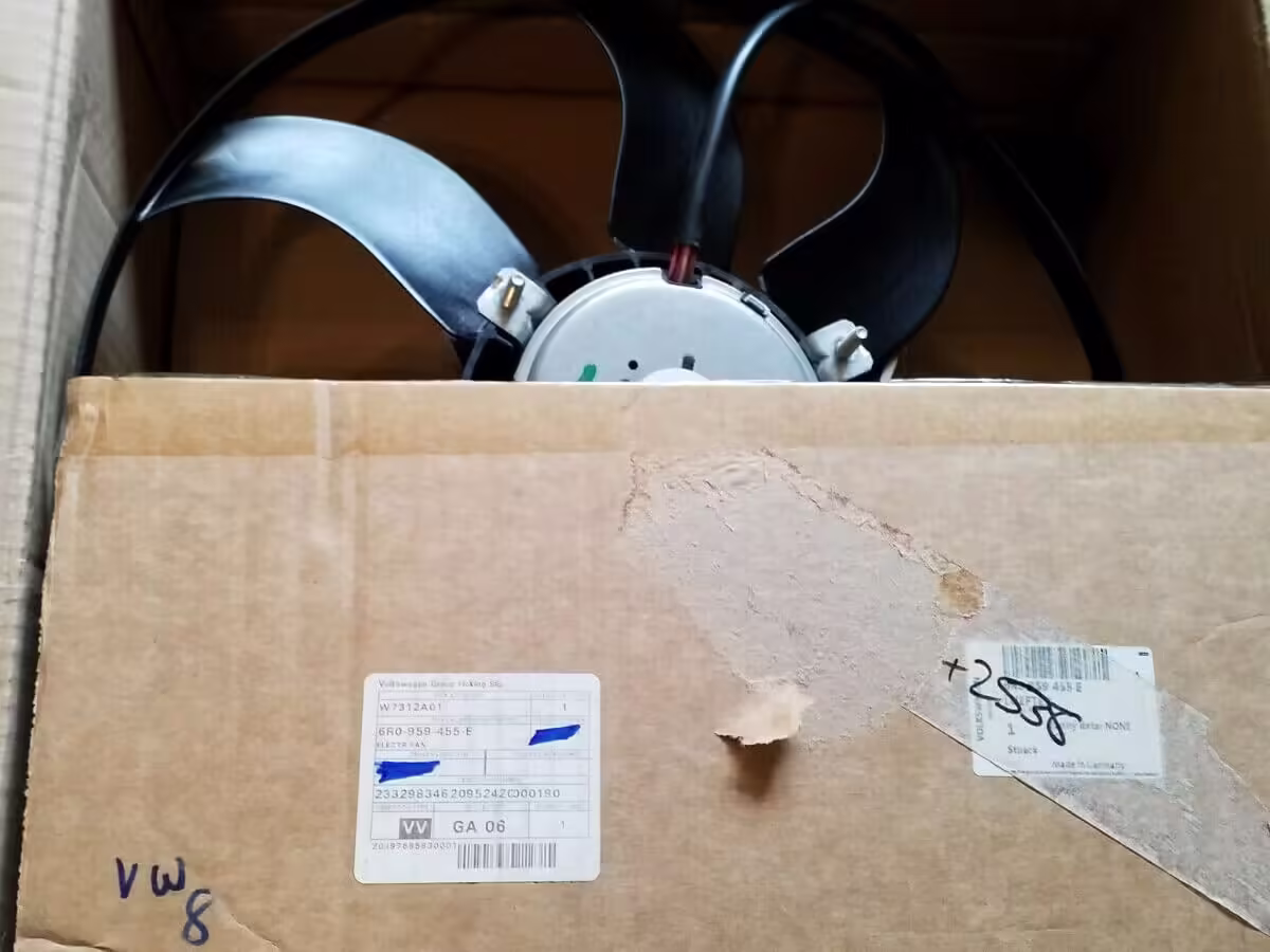 6R0959455E - Radiator fan; ⌀390 mm [9/16]