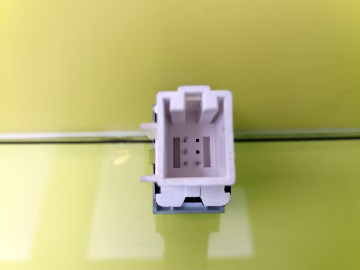 6R0927117A - ESP button [16/19]