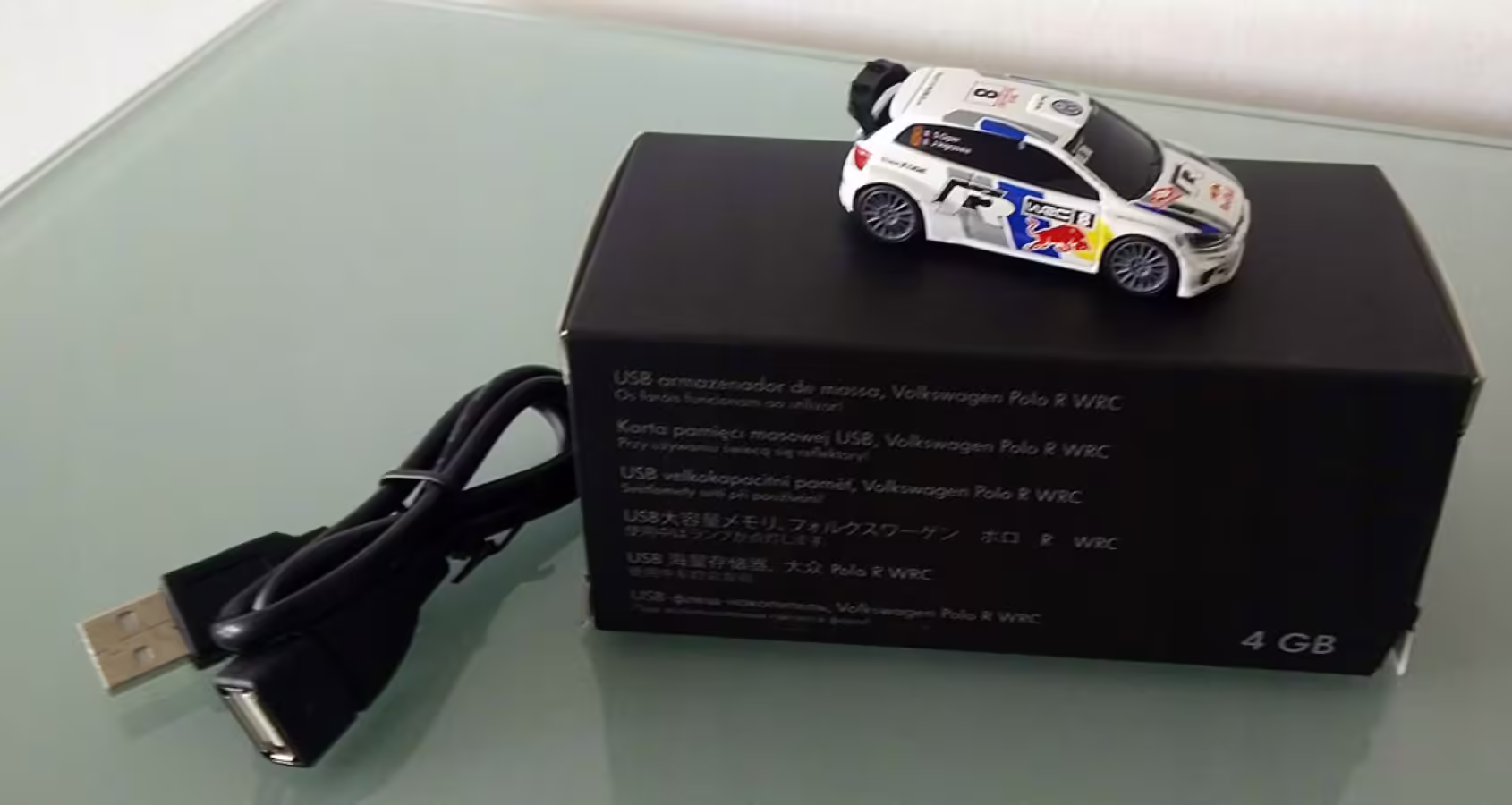 6R0087620A084 - Pendrive; Polo R WRC, 4GB [5/5]