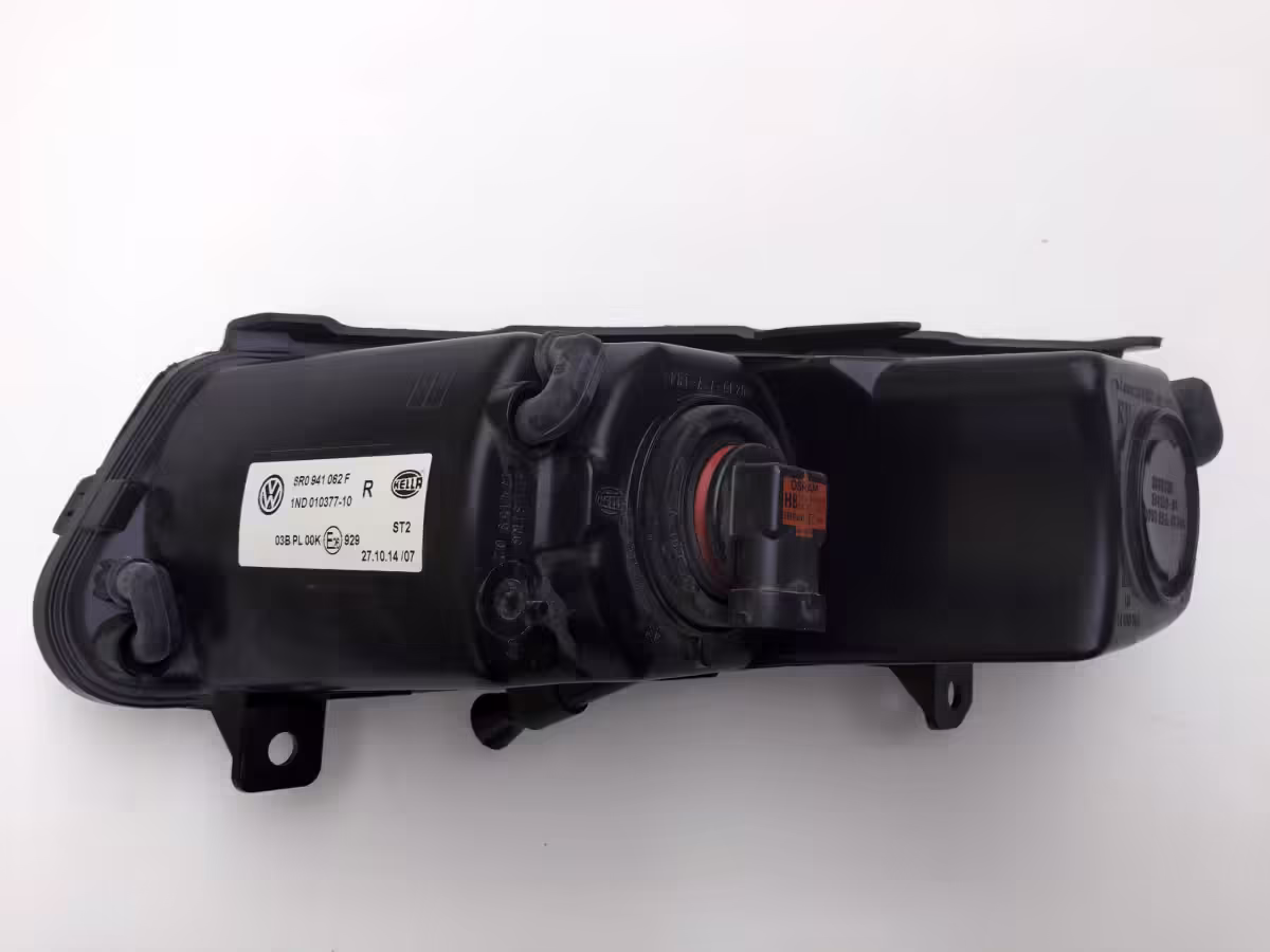 6R0941062F - Halogen fog light; V2, right [9/15]