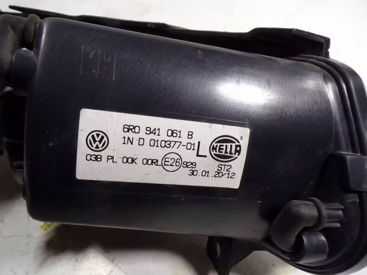 6R0941061B - Nebelscheinwerfer mit Tagfahrlicht; V1, linke Seite [3/7]