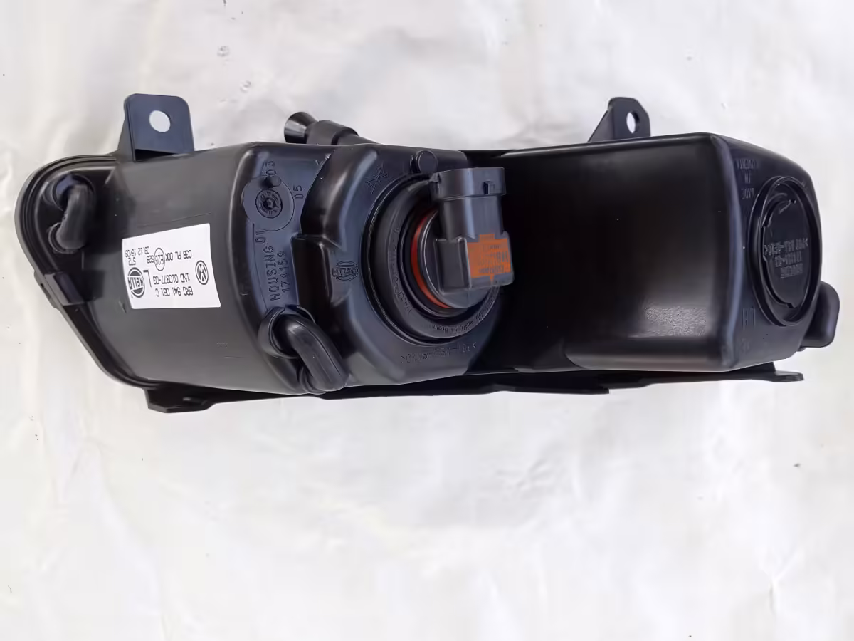 6R0941061C - Nebelscheinwerfer; V1, links [8/9]