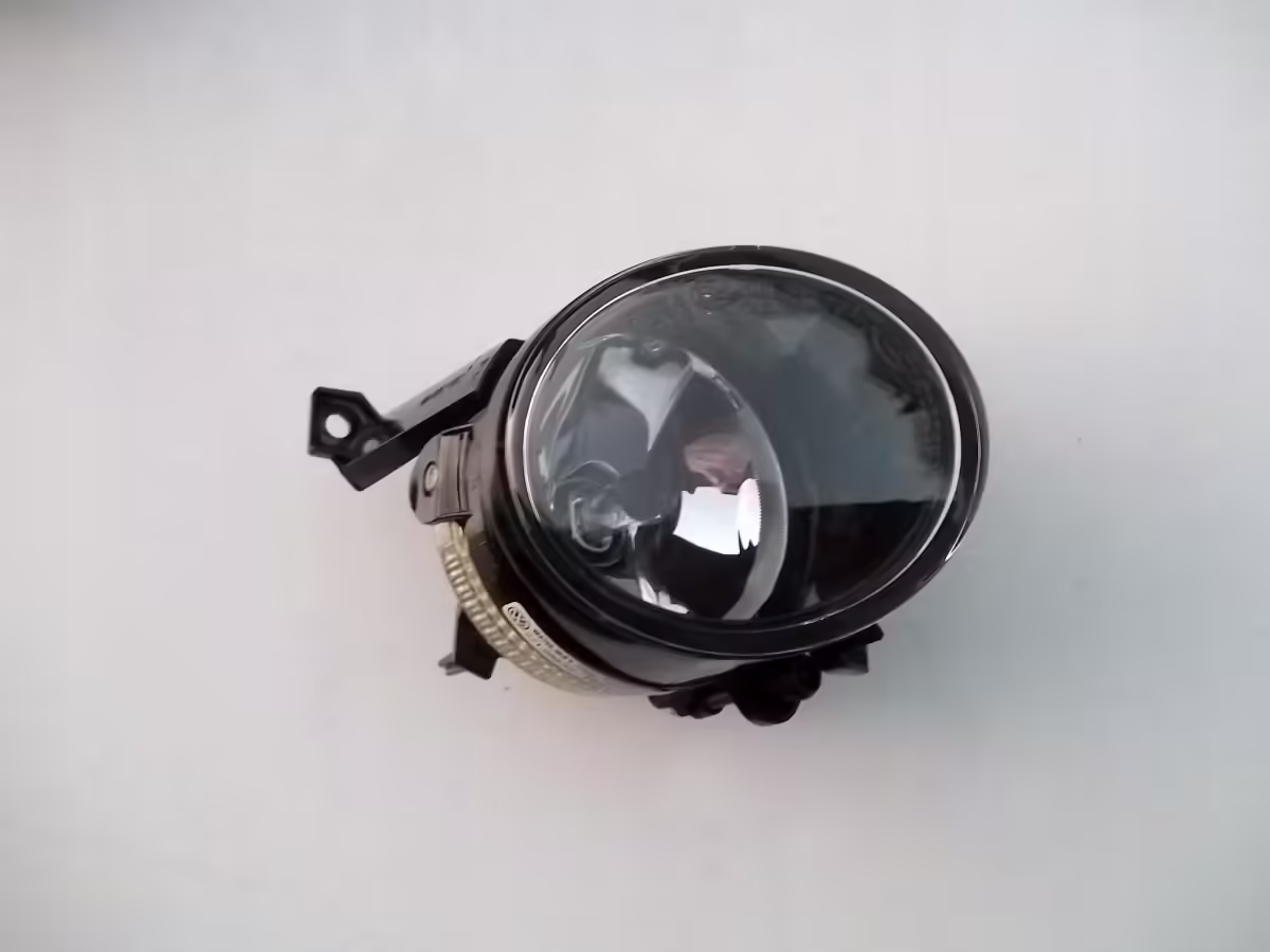 6C0941700 - Halogen fog lamp; V3, right [16/20]