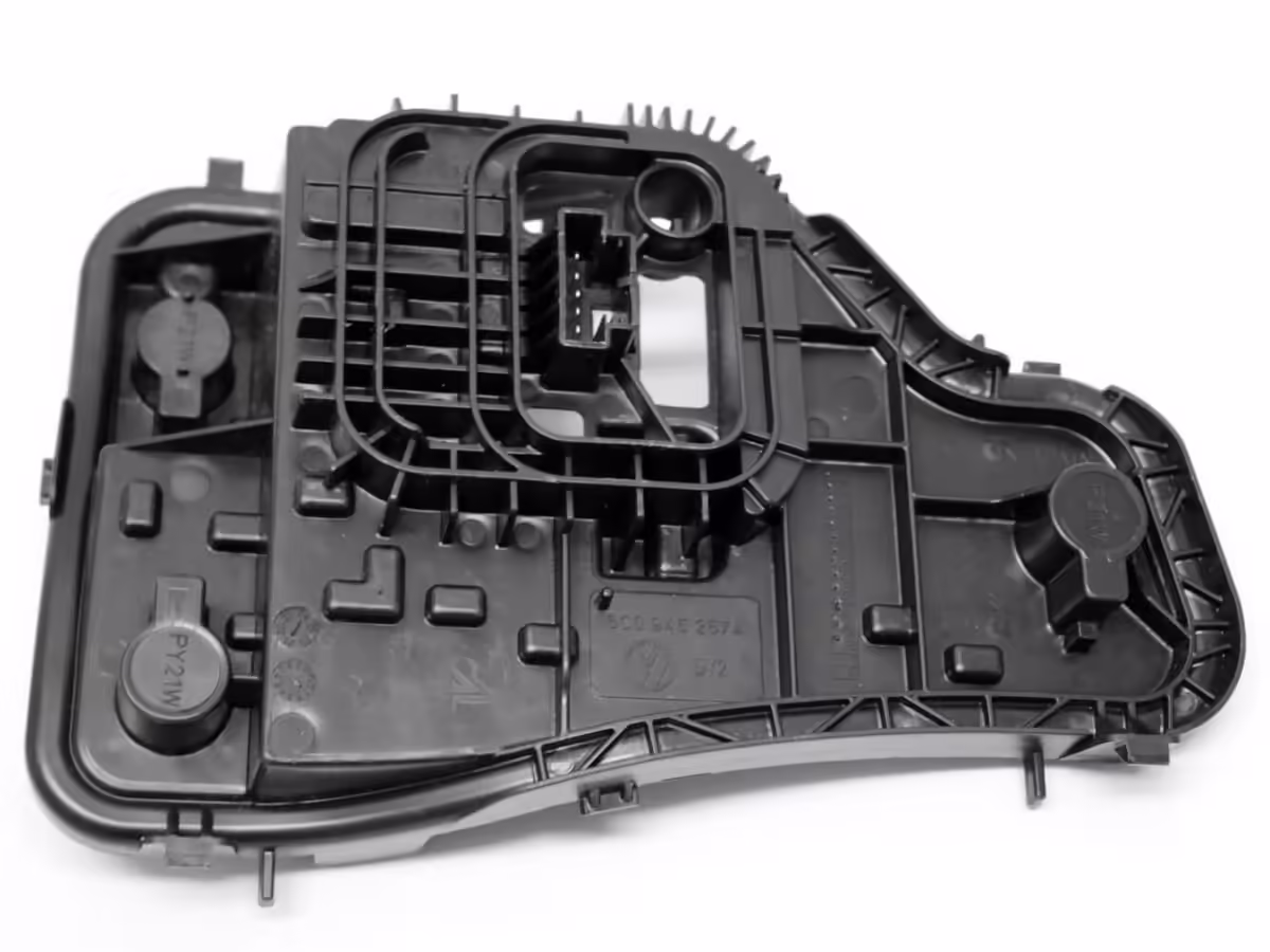 6C0945257A - Oprawa żarówek; V2, lewa RHD [5/18]
